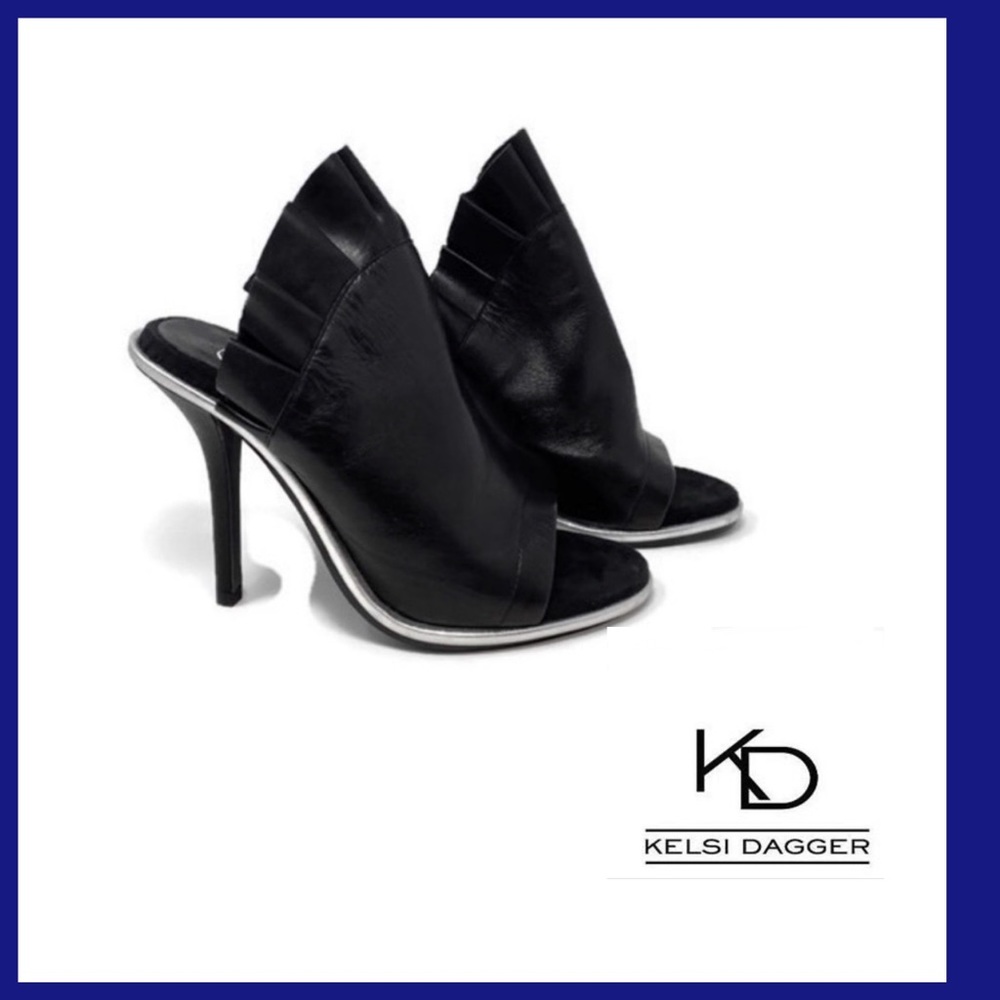 Kelsi Dagger Brooklyn Camelot Ruffle heels ☀️☀️☀️